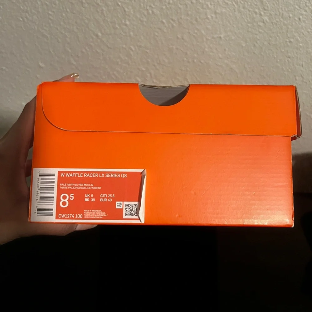 Nike Waffle Racer LX - Picture 2 of 9